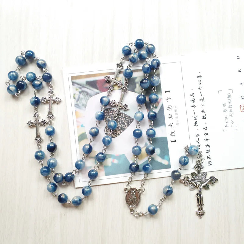 Chapelet en Perles Bleues et Croix Argentées