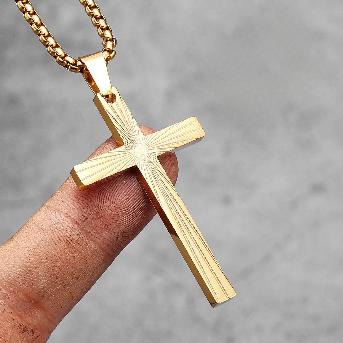 Collier Croix Fin et Long