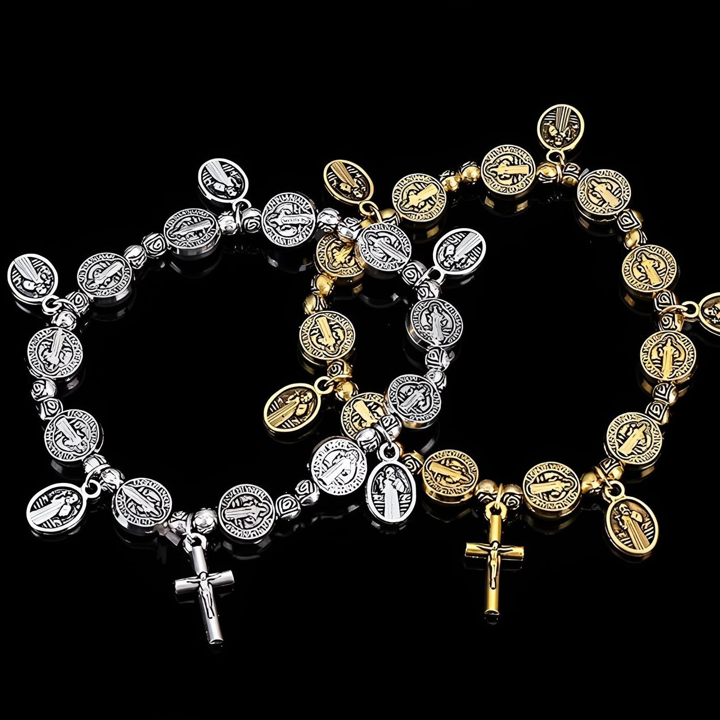 Bracelets Médailles et Croix