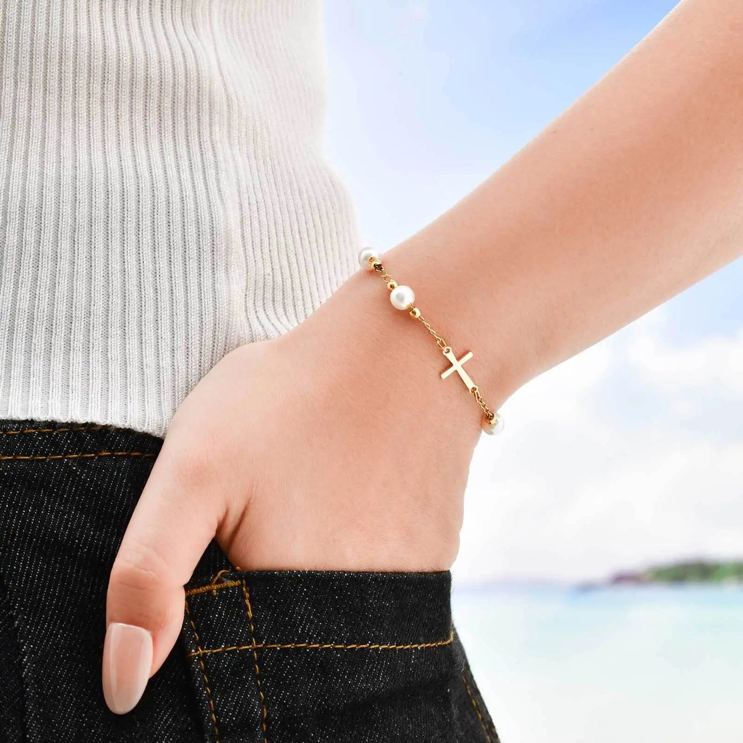 Bracelet Croix Acier Inoxydable Doré – Perles & Médaille Vierge Marie