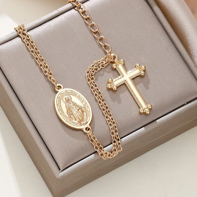 Bracelet Croix Doré Chaîne – Médaille Religieuse
